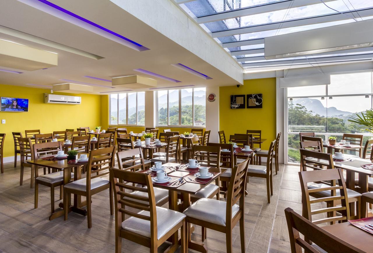 Hotel Petropolis Inn المظهر الخارجي الصورة