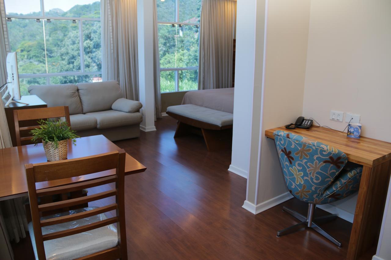 Hotel Petropolis Inn المظهر الخارجي الصورة